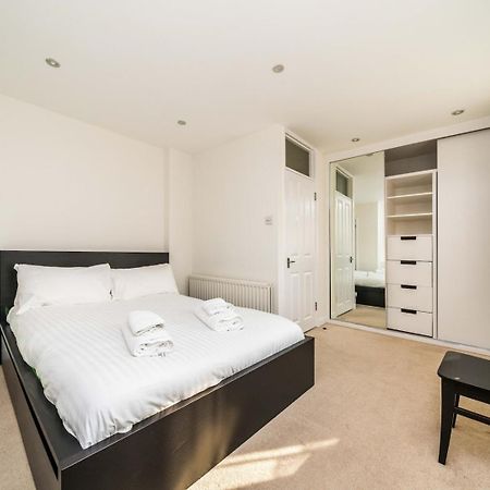 New 2Bd Flat Heart Of Battersea - Close To Station Londres Exterior foto